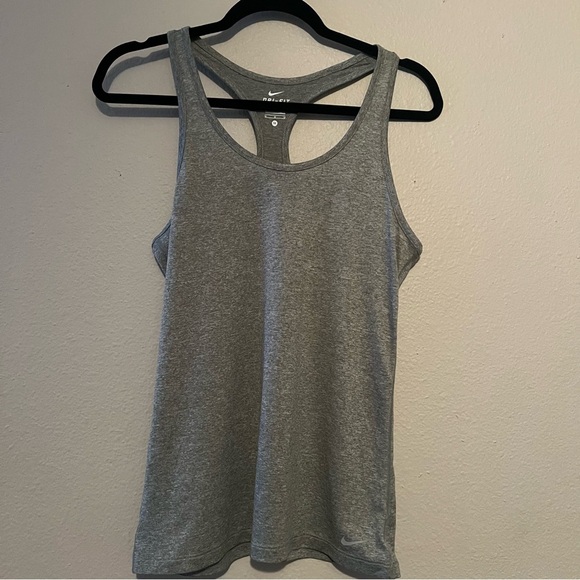 Nike Tank Top size M - Picture 1 of 5
